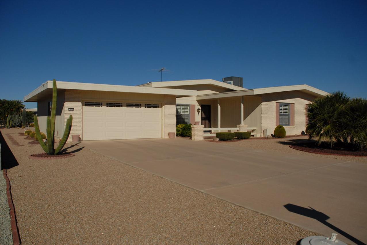 10626 W Welk Dr., Sun City, AZ 85373