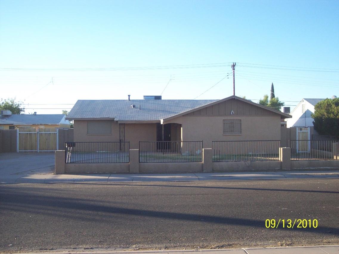6032 W Cheery Lynn Rd., Phoenix, AZ 85033