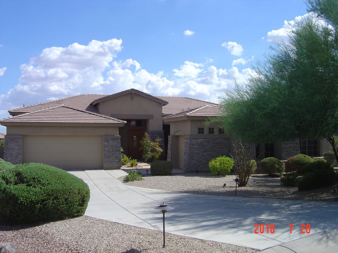 8927 E Norwood Cir., Mesa, AZ 85207