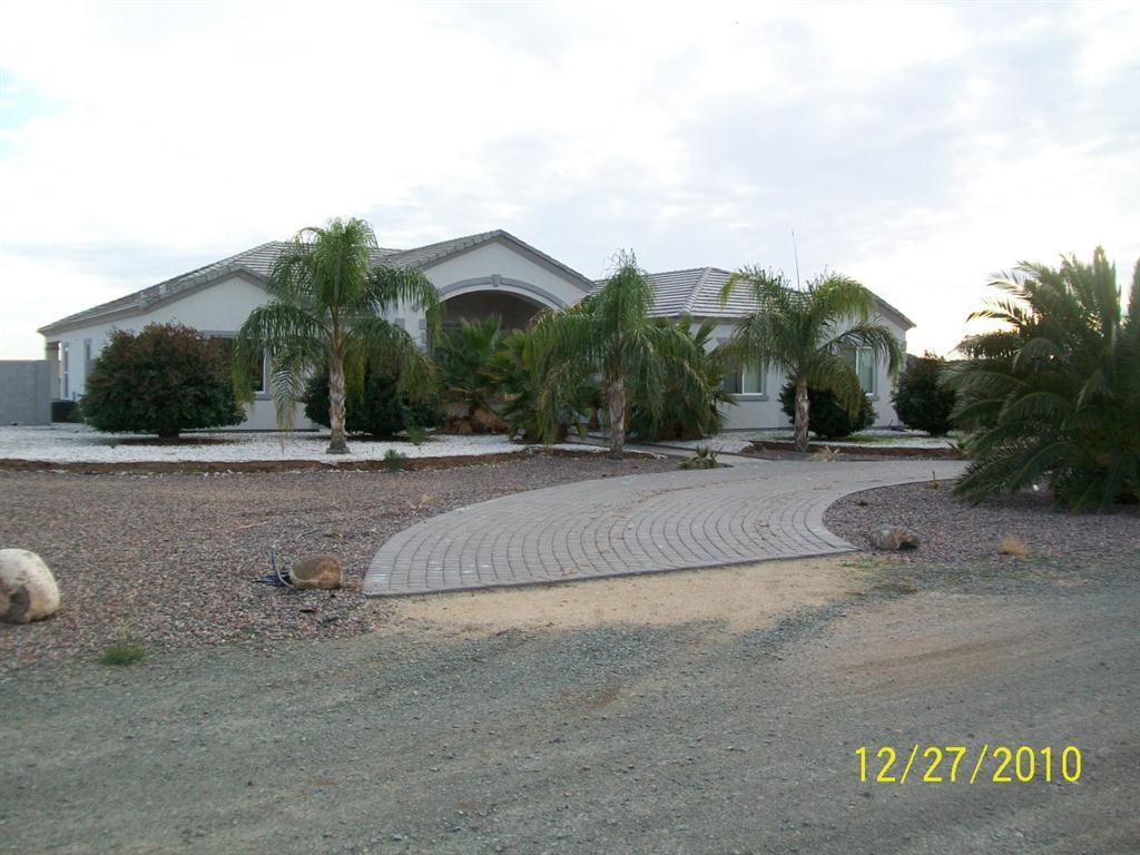2531 W Saber Rd., Phoenix, AZ 85086