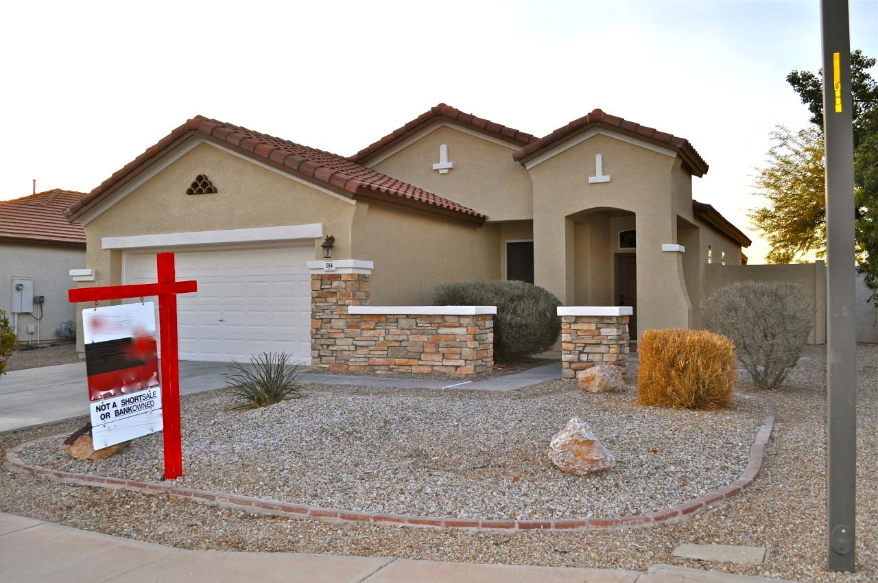 1064 S Roanoke St., Gilbert, AZ 85296