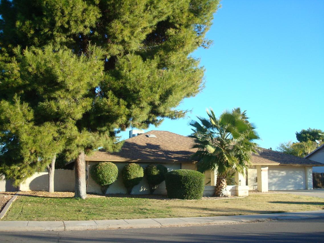 1934 E Diamond Dr., Tempe, AZ 85283