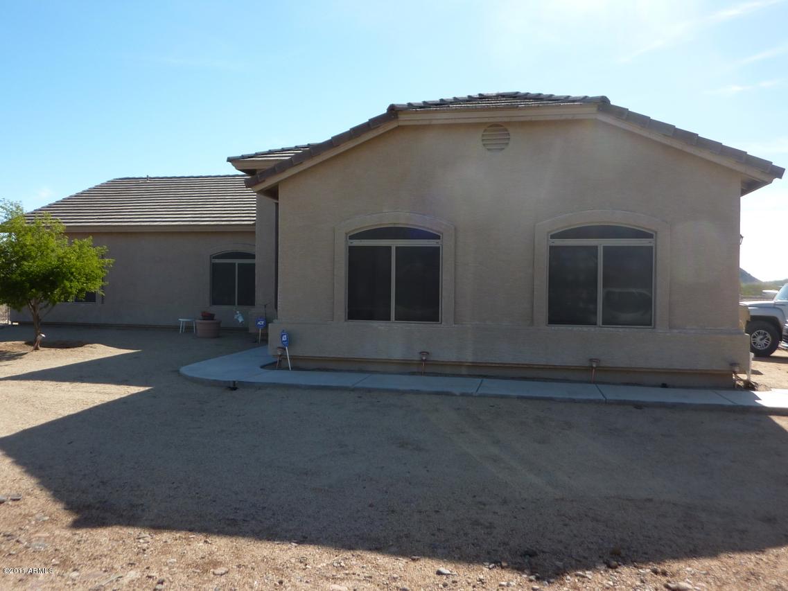 2019 W Lavitt Ln., Phoenix, AZ 85086