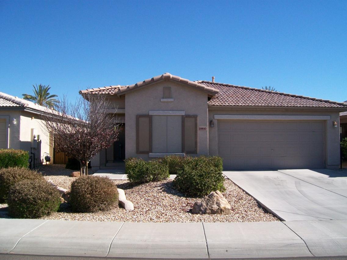 19843 N 107th Dr., Sun City, AZ 85373