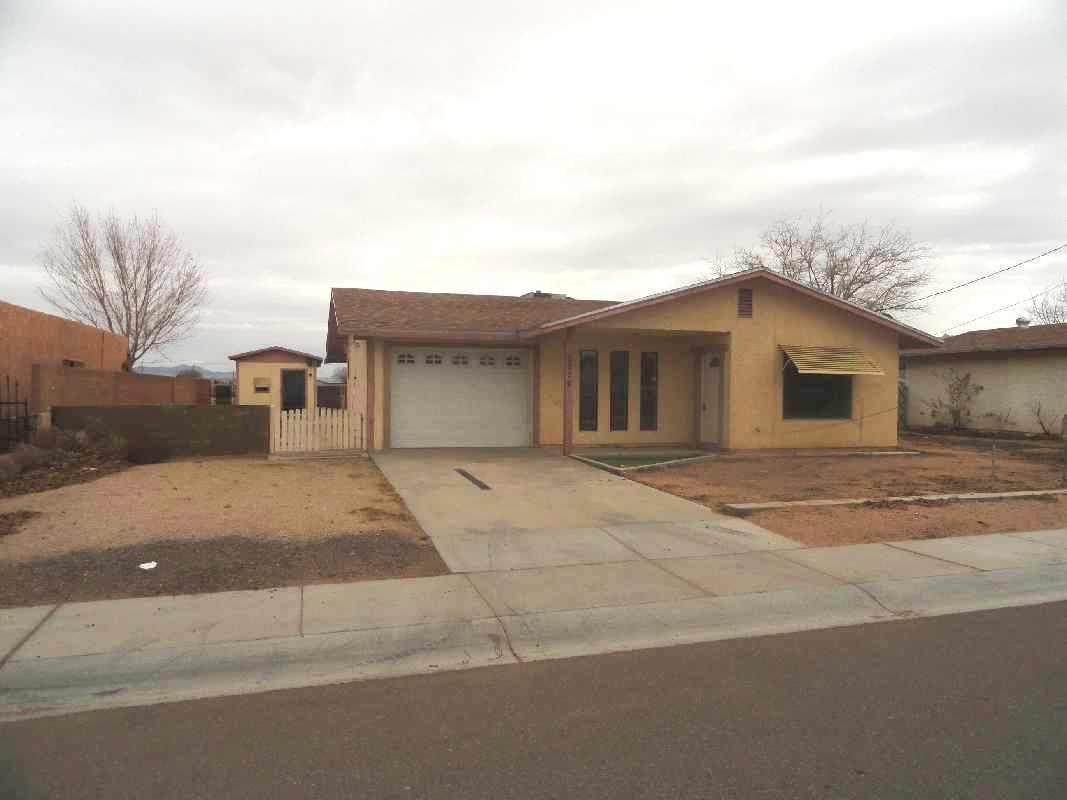 3574 N Roosevelt St., Kingman, AZ 86409