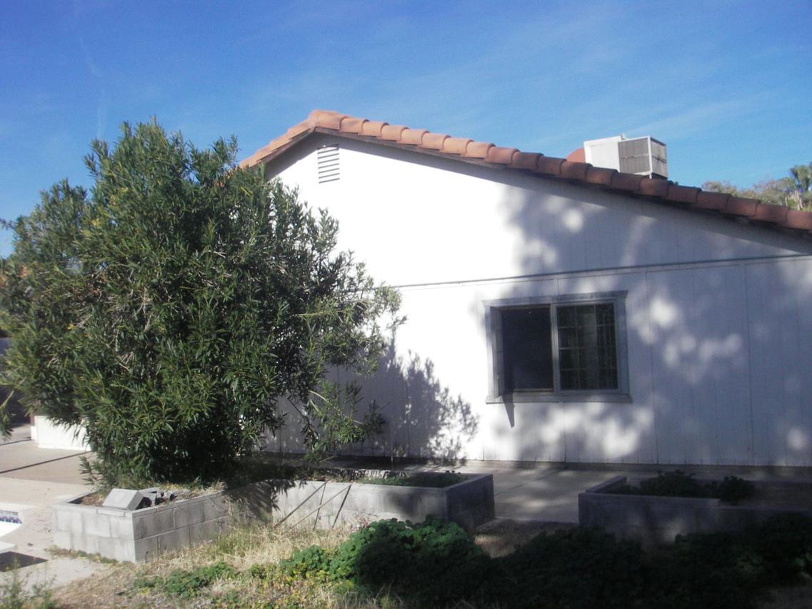 2131 W Monroe St., Chandler, AZ 85224