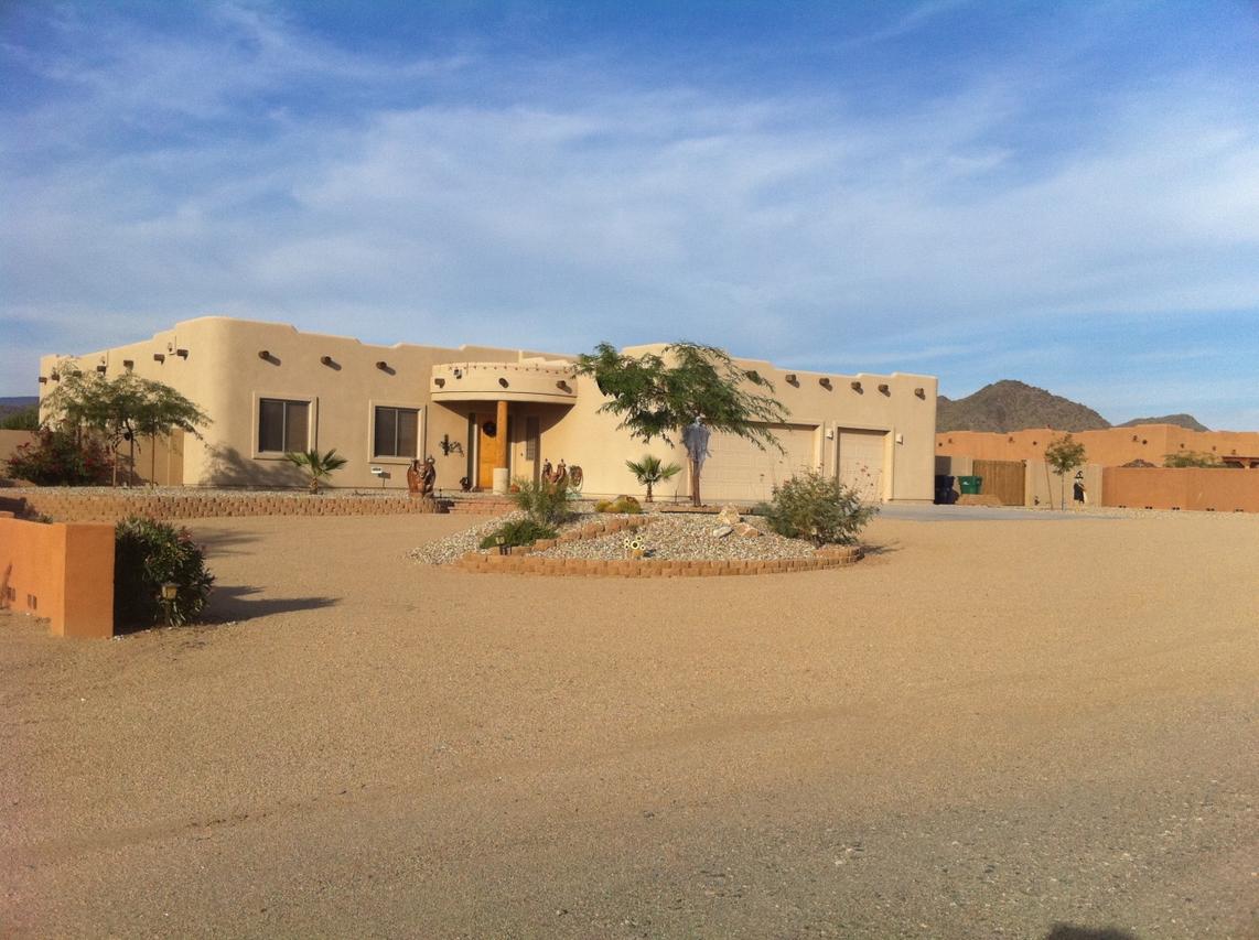 2232 E Maddock Rd., Phoenix, AZ 85086