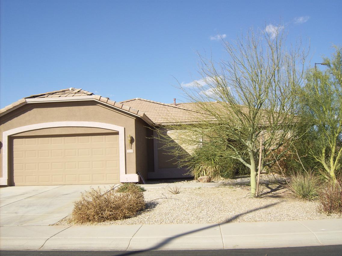3220 E Gleneagle Dr., Chandler, AZ 85249