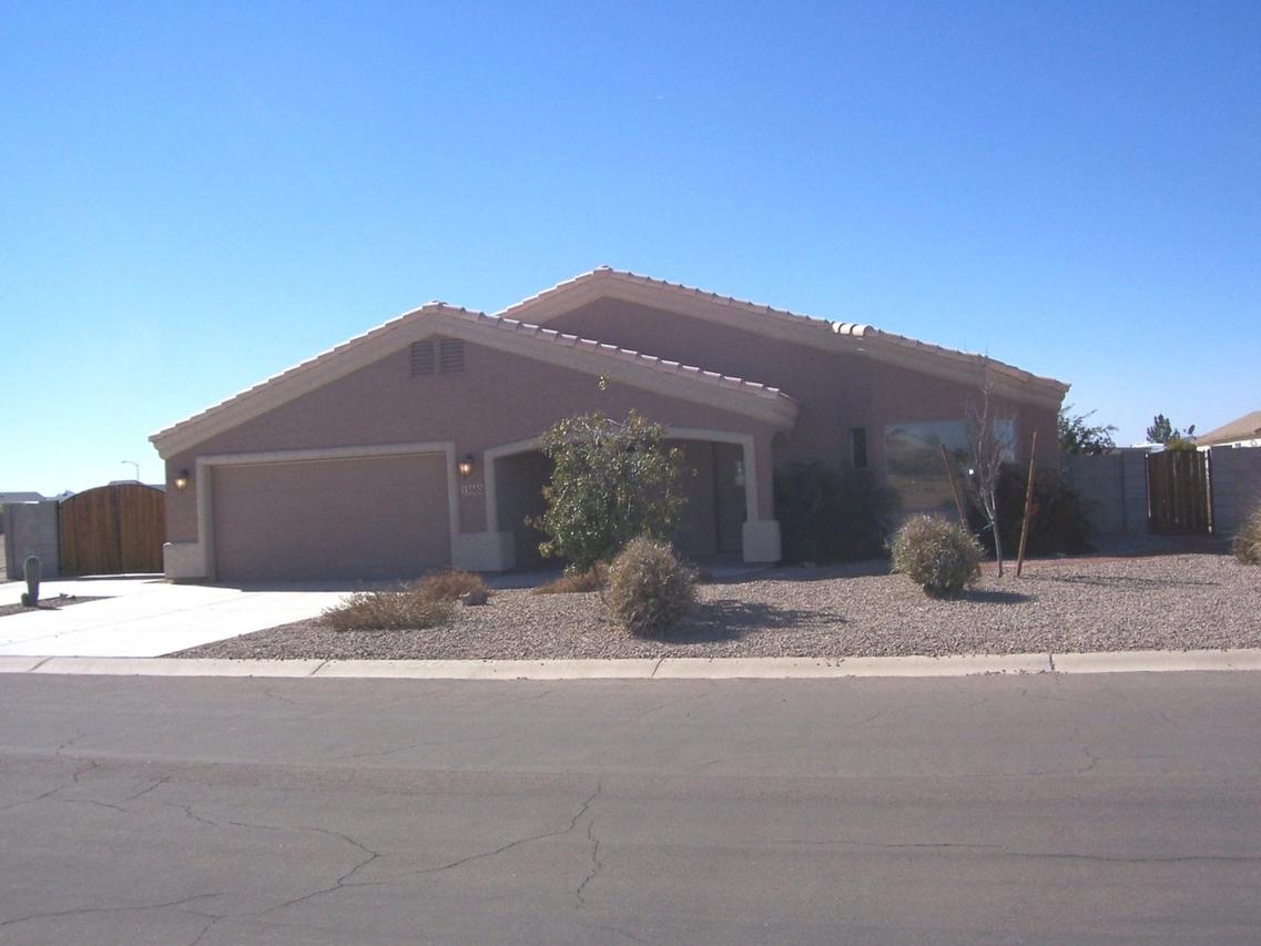 13660 S Calumet Rd., Arizona City, AZ 85223