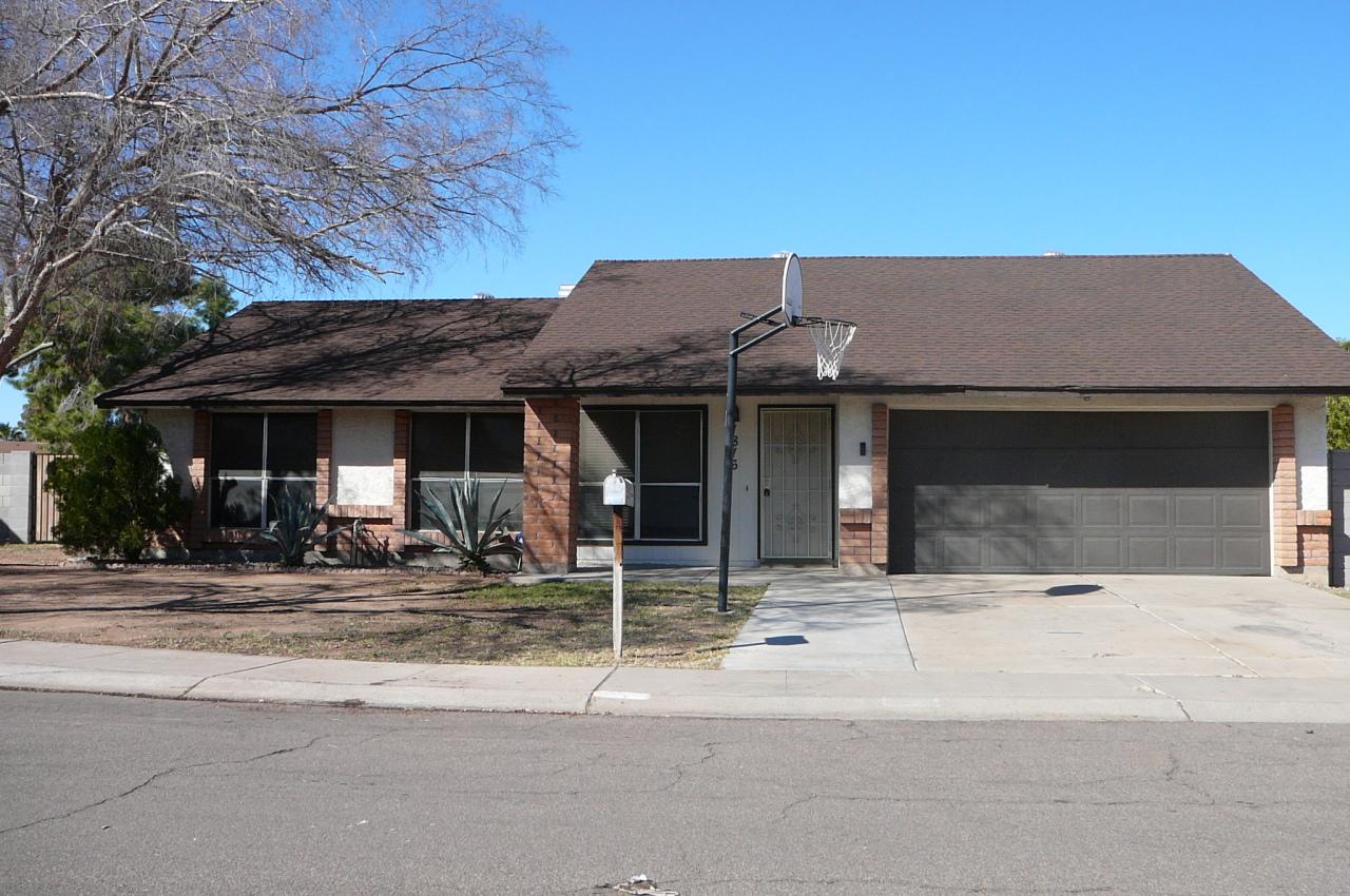 1816 N Arrowhead Cir., Chandler, AZ 85224