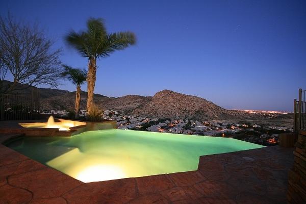 1132 E Thunderhill Pl., Phoenix, AZ 85048