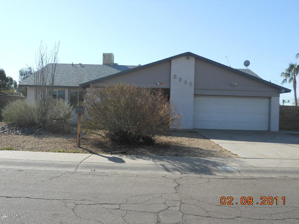 3841 W Woodridge Dr., Glendale, AZ 85308