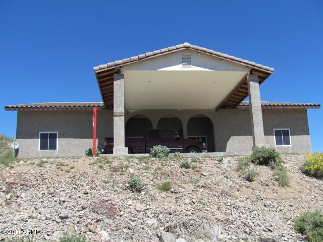 912 W Roughrider Rd., New River, AZ 85087