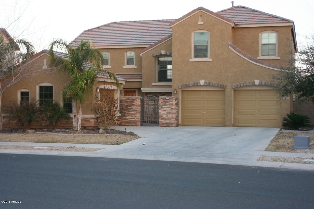 2903 S Joshua Tree Ln., Gilbert, AZ 85295
