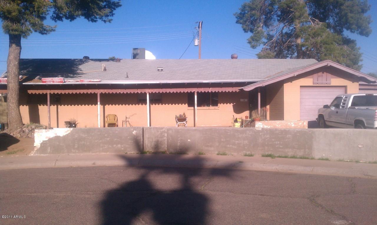 3003 N 54th Dr., Phoenix, AZ 85031