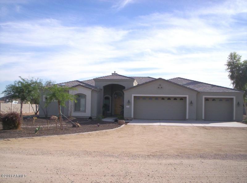 907 W Restin Rd., Phoenix, AZ 85086