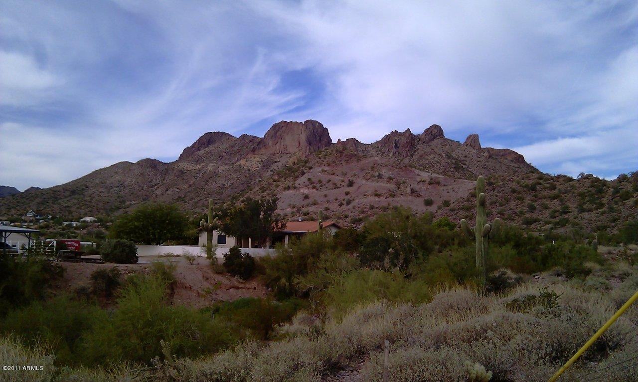 5062 N Bear Ct., Apache Junction, AZ 85120