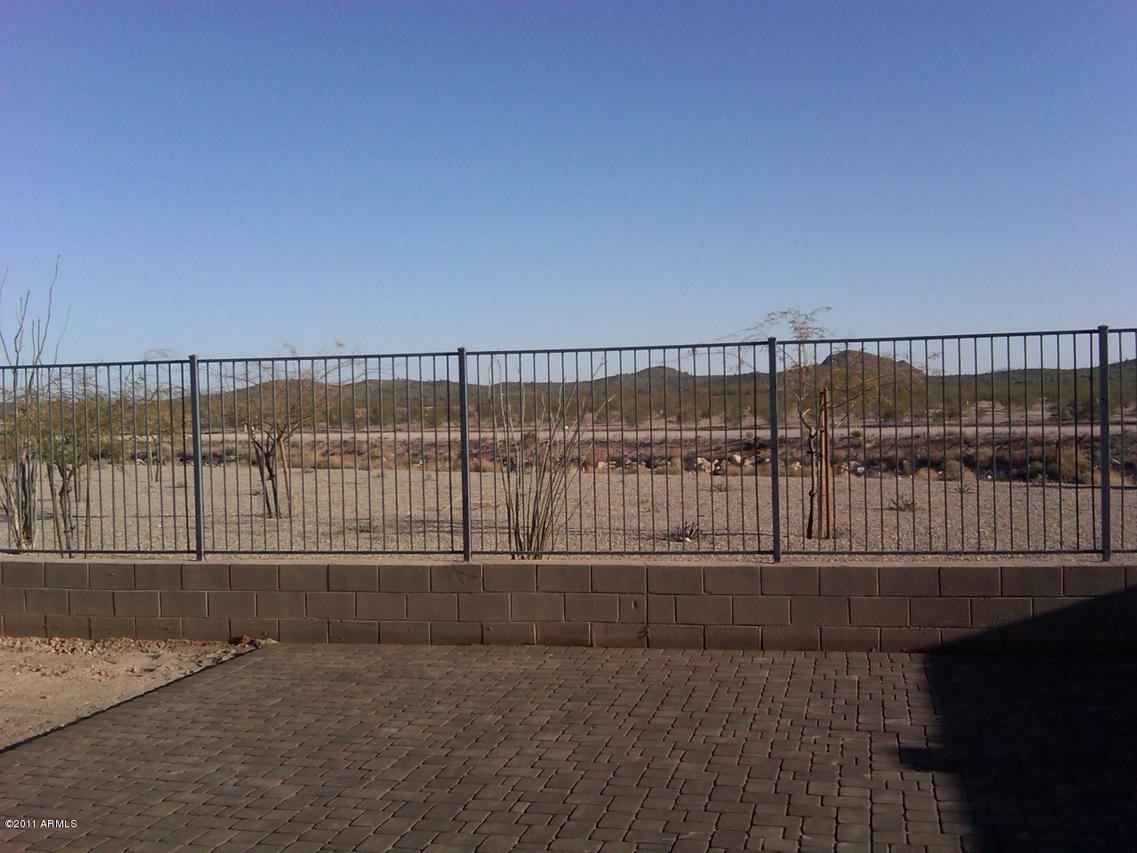 27 W Pasture Canyon Dr., San Tan Valley, AZ 85143