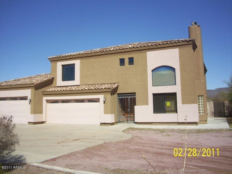 1036 E Johnson Rd., New River, AZ 85087