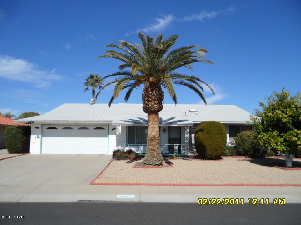 9810 W Terrace Ln., Sun City, AZ 85373