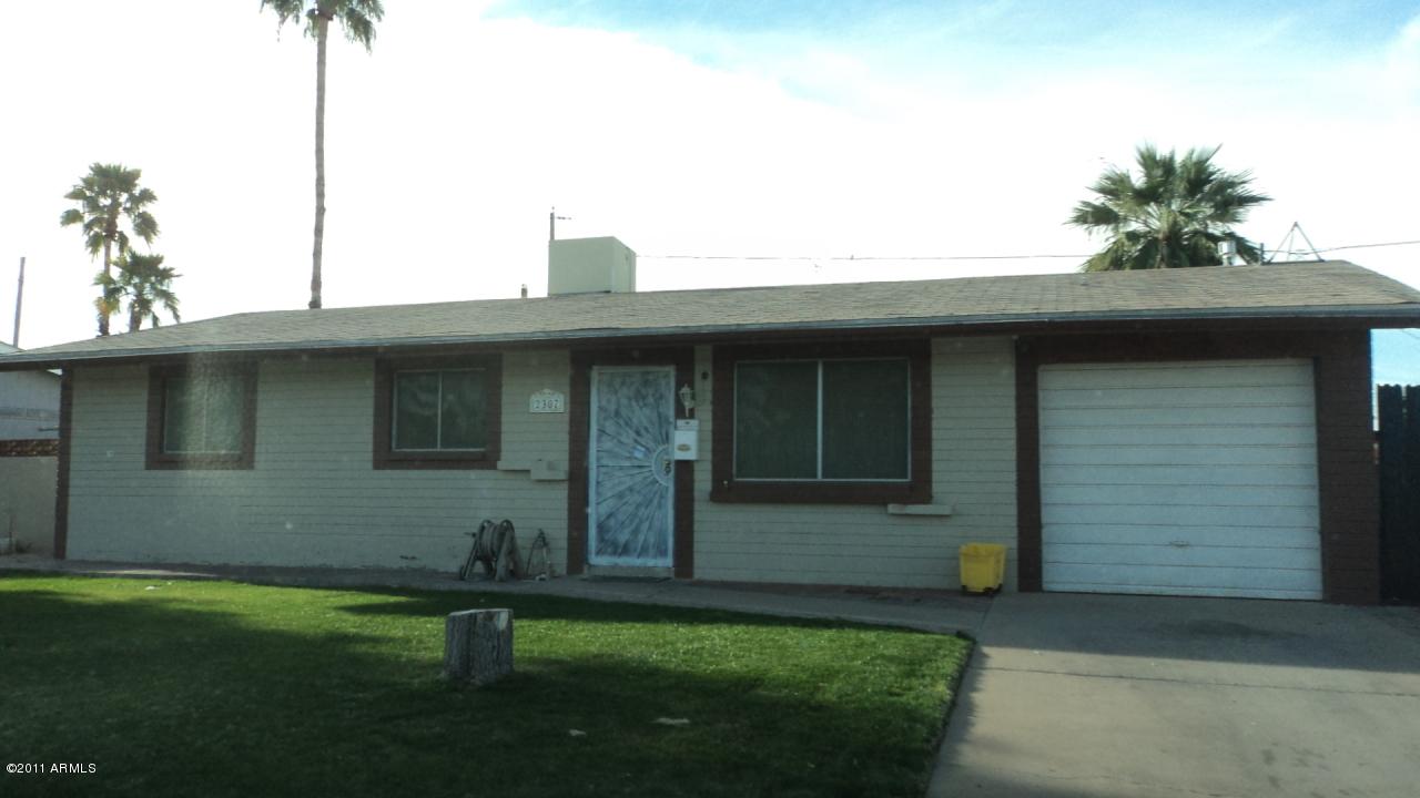 2307 E Hillery Dr., Phoenix, AZ 85022