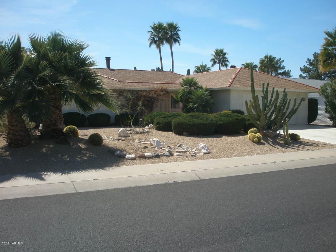 9519 W Country Club Dr., Sun City, AZ 85373