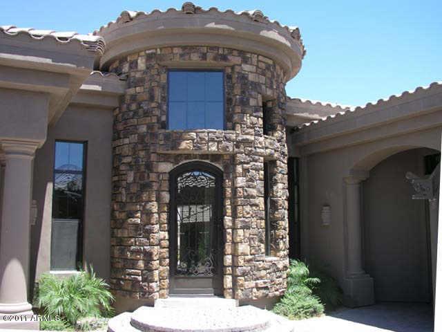 14607 S 1st St., Phoenix, AZ 85045