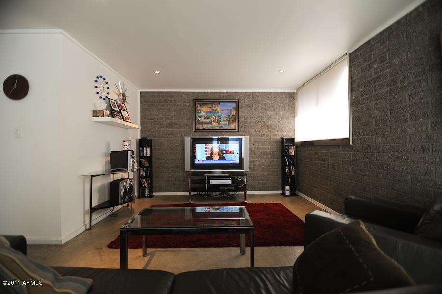 4202 N 38th St. #8, Phoenix, AZ 85018