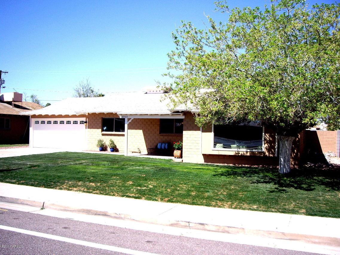 8502 E Oak St., Scottsdale, AZ 85257