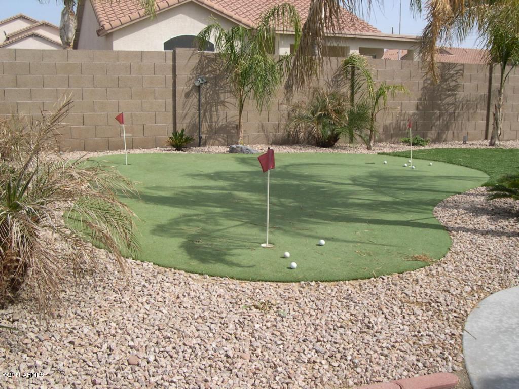 971 S Meadows Dr., Chandler, AZ 85224