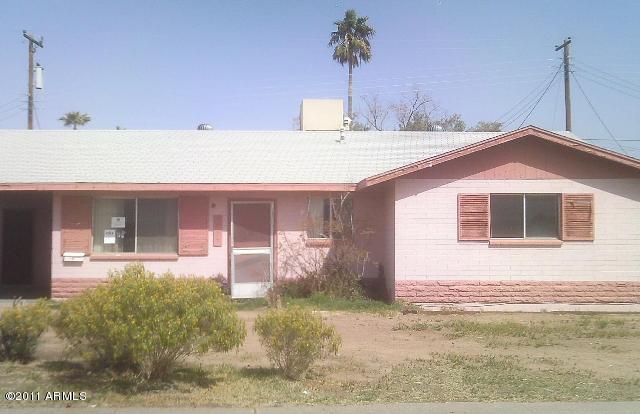 6738 W Highland Ave., Phoenix, AZ 85033