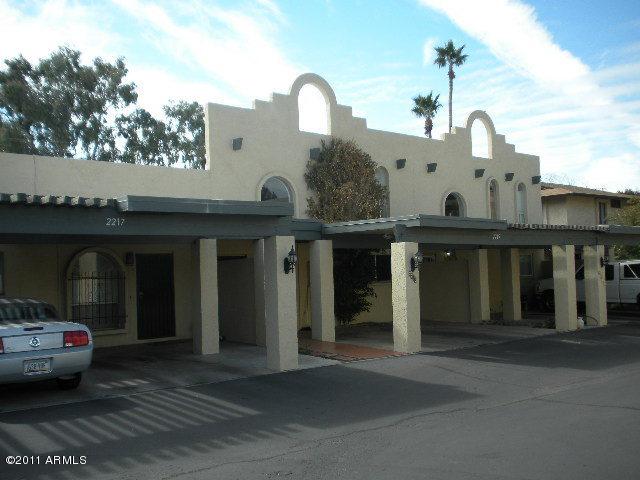 2215 E Catalina Dr., Phoenix, AZ 85016