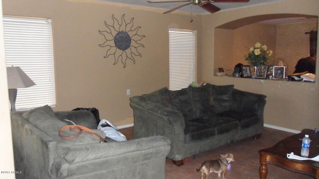 8116 W Gibson Ln., Phoenix, AZ 85043