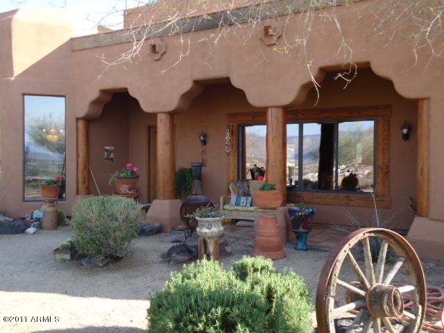 43811 N 10th St., New River, AZ 85087