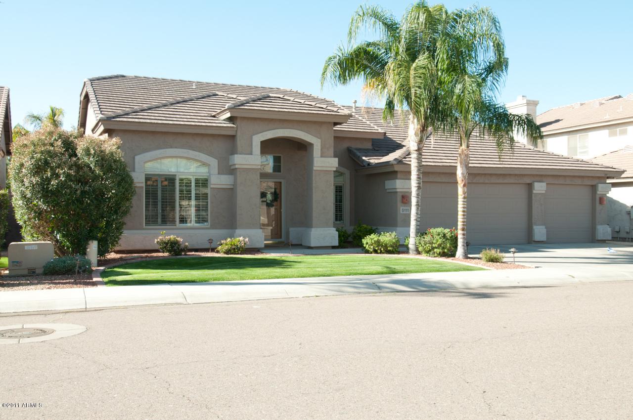 5111 E Michelle Dr., Scottsdale, AZ 85254