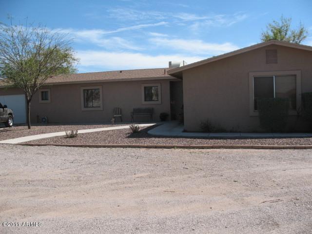 617 W Ocotillo Rd., San Tan Valley, AZ 85140