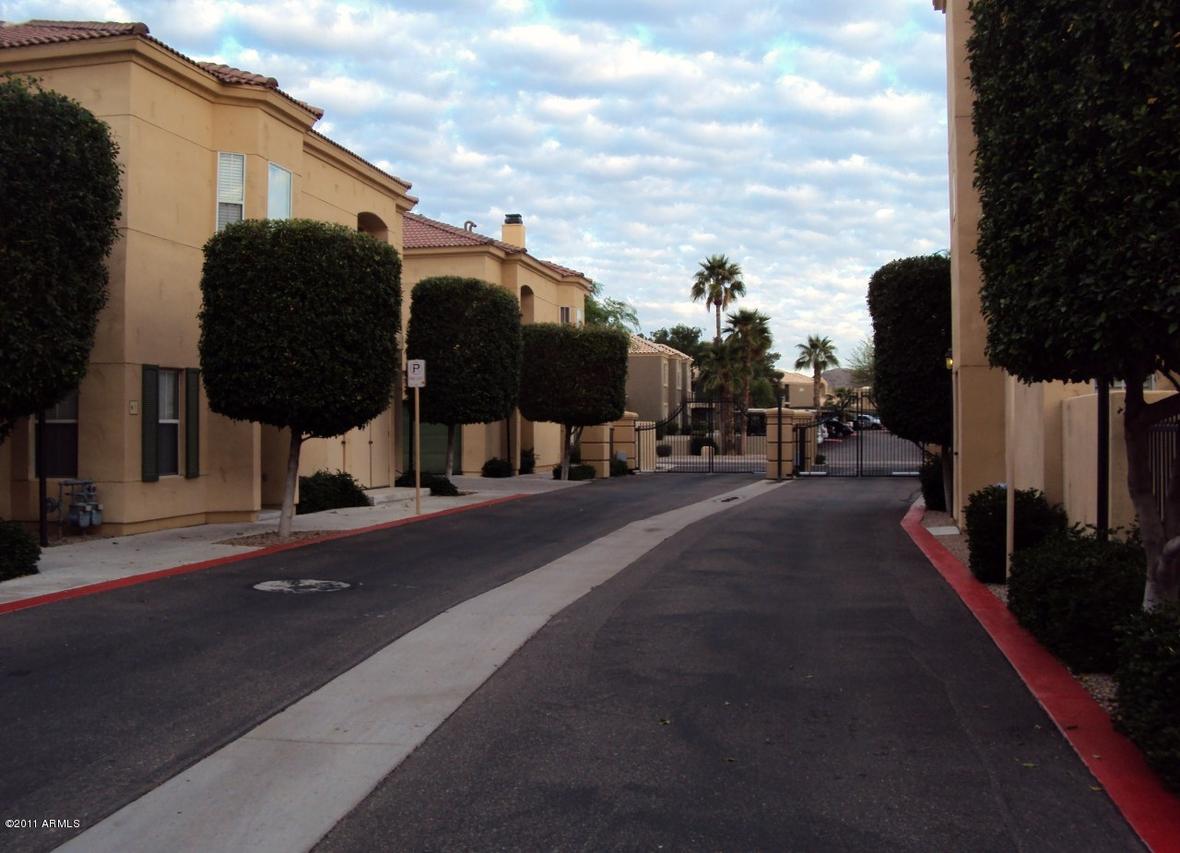 5015 E Cheyenne Dr. #12, Phoenix, AZ 85044