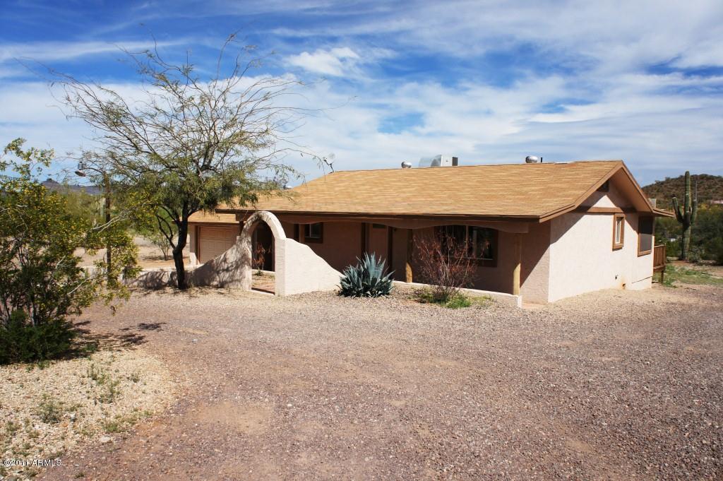 3840 W Jenny Lin Rd., New River, AZ 85087