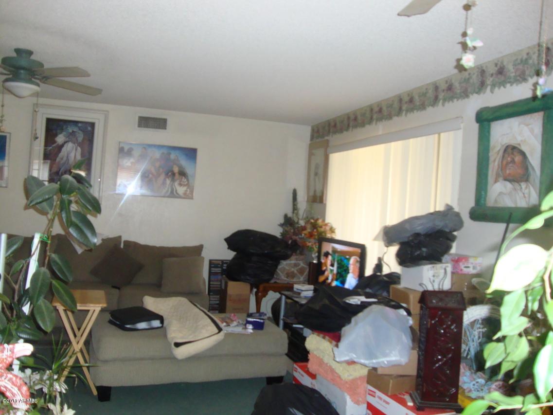 3201 N Woodburne Dr., Chandler, AZ 85224