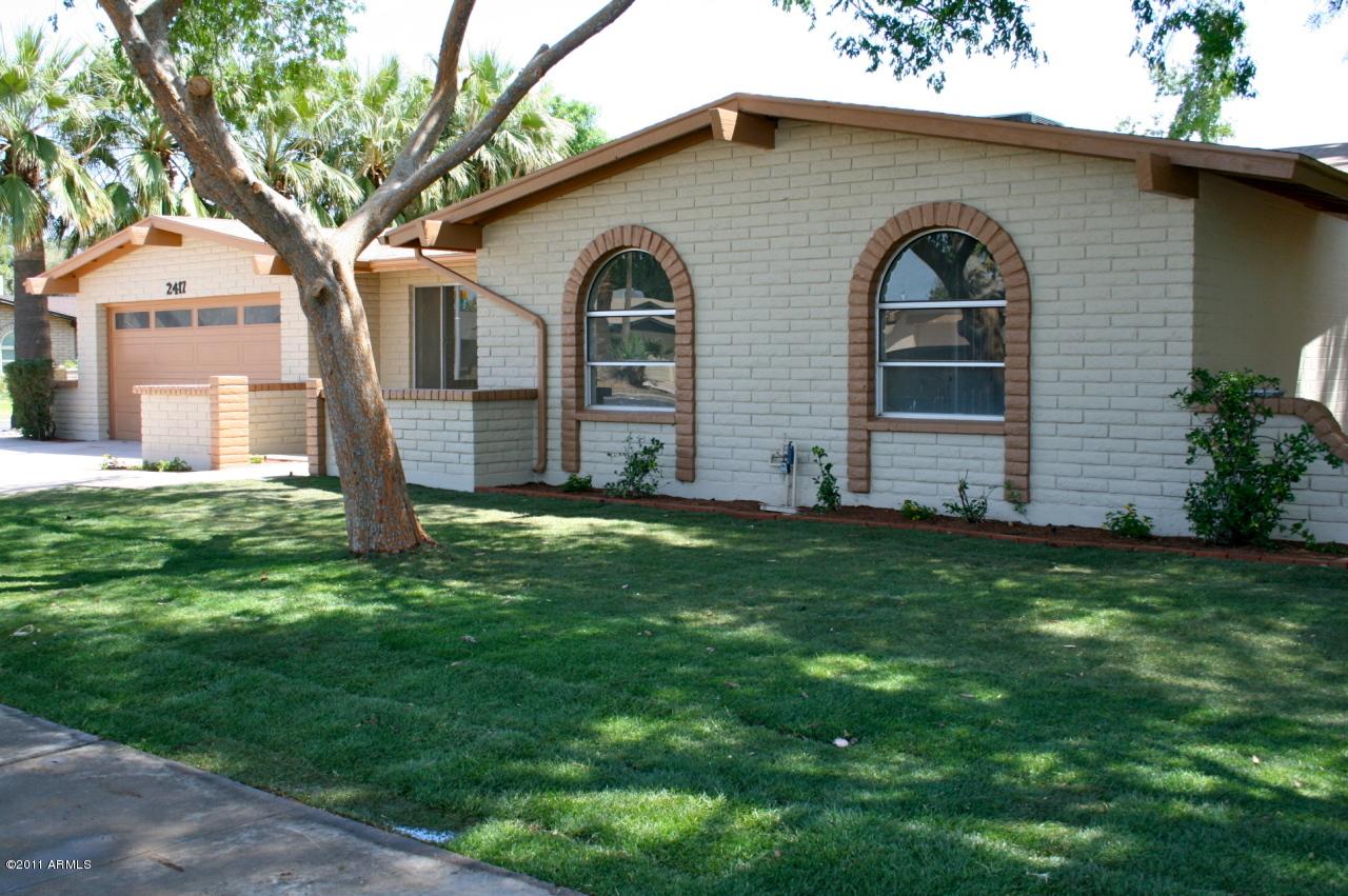 2417 W Obispo Cir., Mesa, AZ 85202