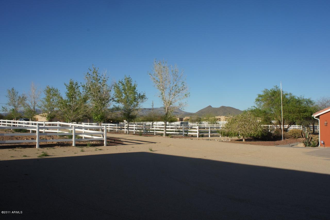 1511 W Joy Ranch Rd., Phoenix, AZ 85086