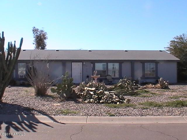 987 E Pinon St., San Tan Valley, AZ 85140