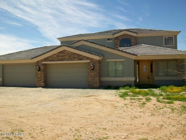 44914 N 9th St., New River, AZ 85087