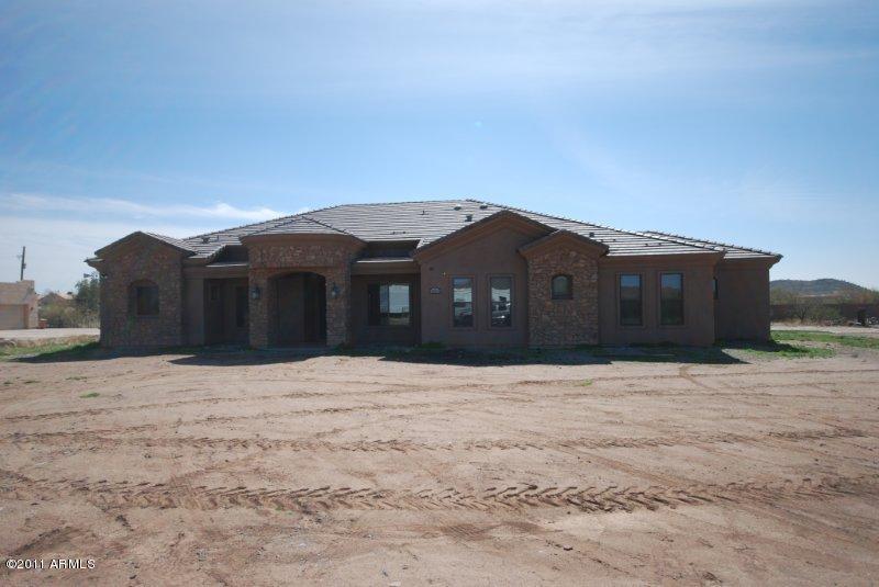 38415 N 20th Ave., Phoenix, AZ 85086