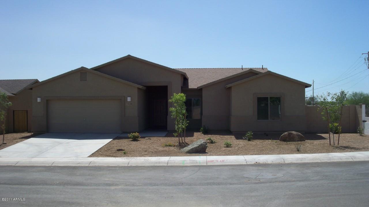 1620 S Pinal Dr., Apache Junction, AZ 85120