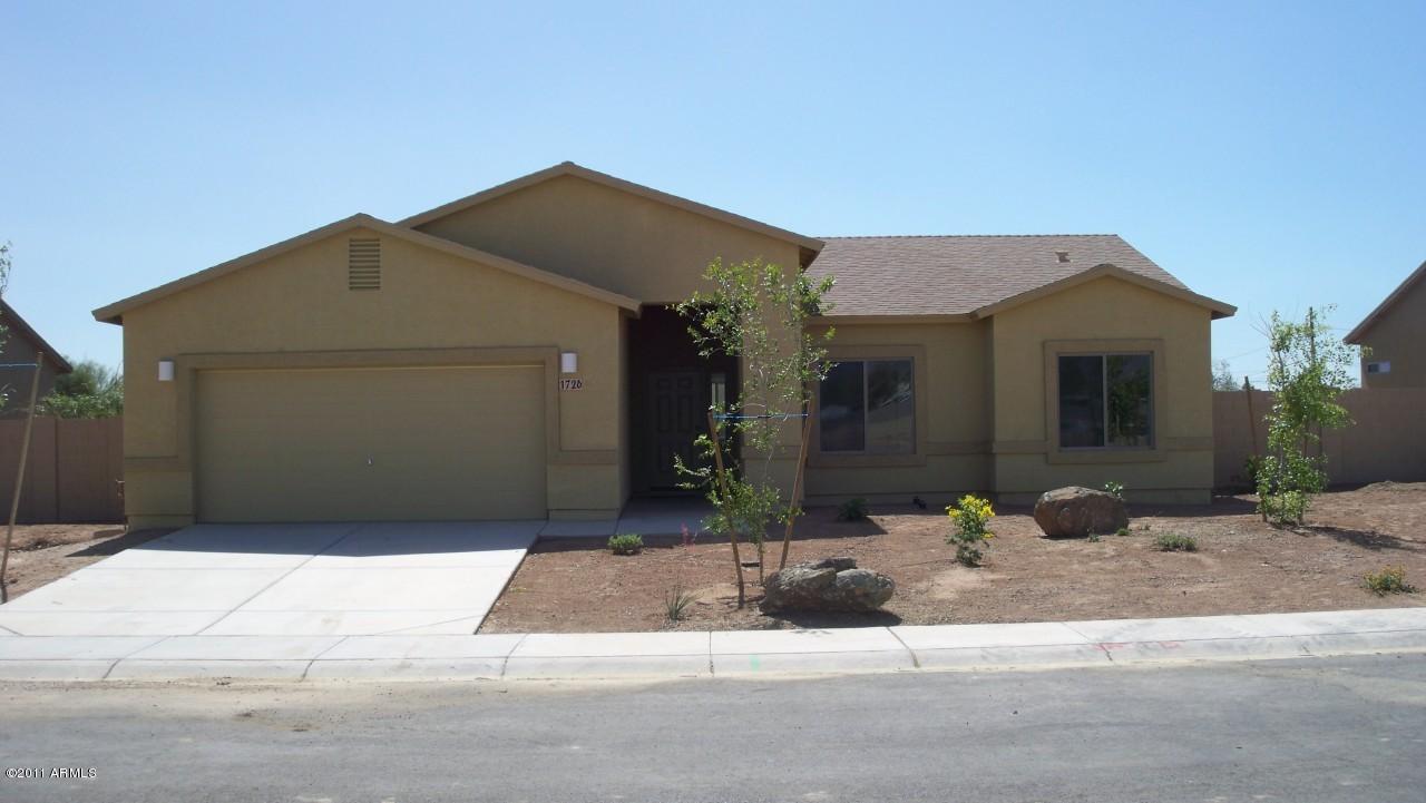 1726 S Pinal Dr., Apache Junction, AZ 85220