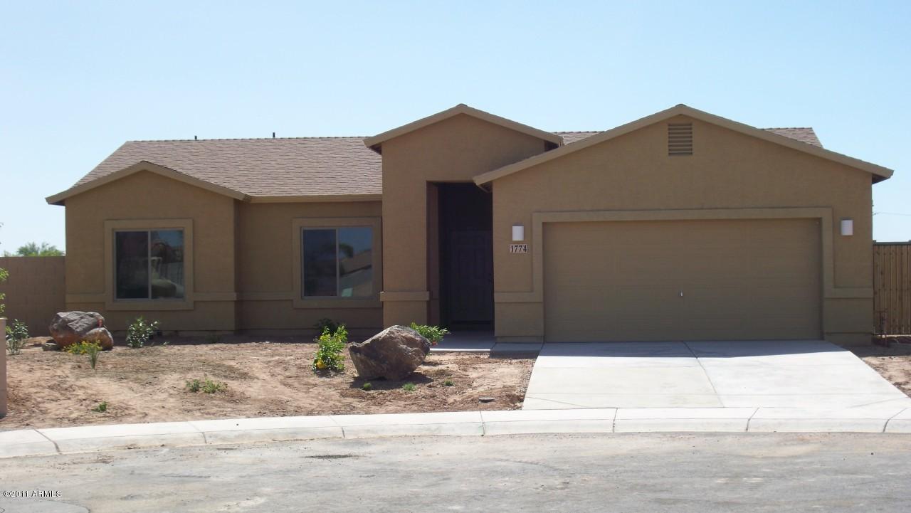 1774 S Pinal Dr., Apache Junction, AZ 85220