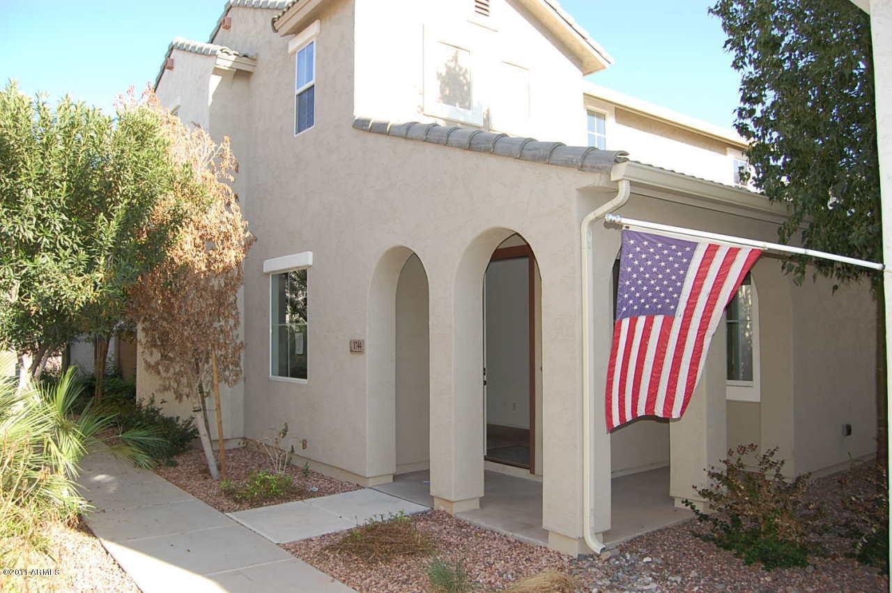 1744 S Chatsworth, Mesa, AZ 85209