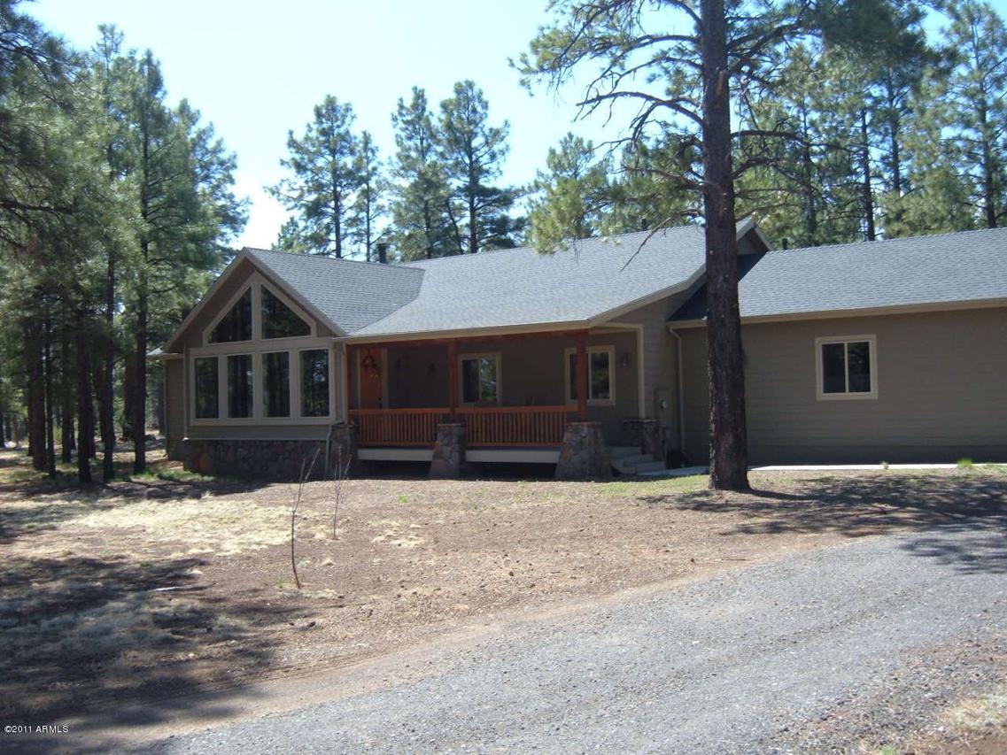 7960 E Hollow Ridge Rd., Flagstaff, AZ 86004