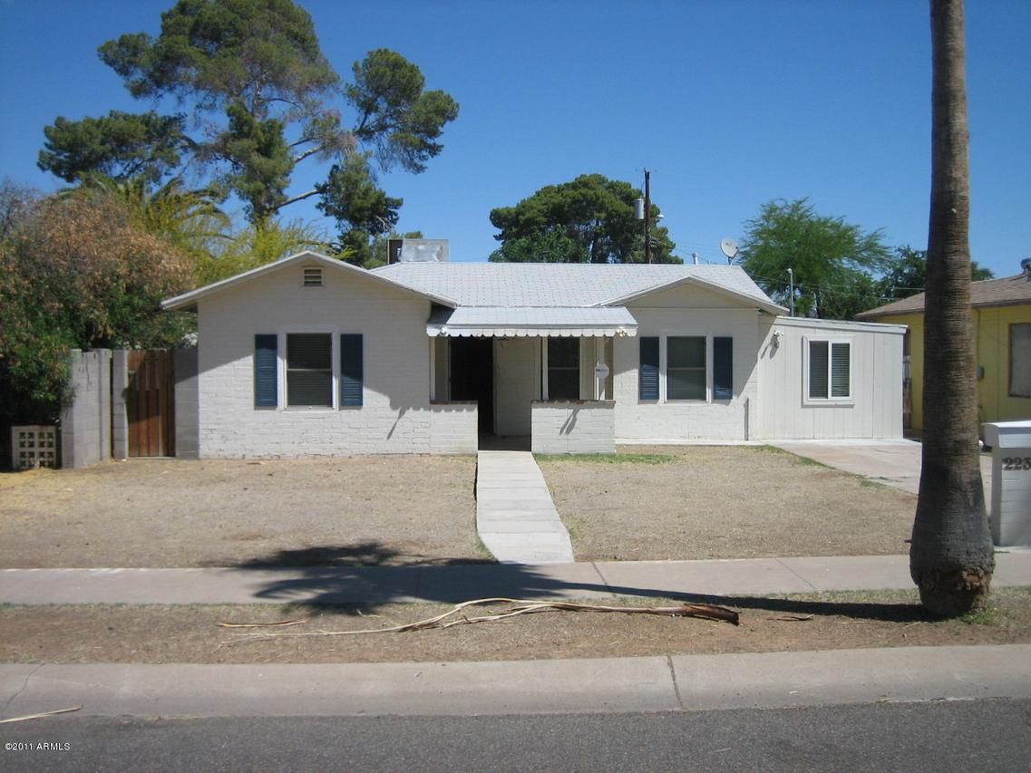 2230 E Clarendon Ave., Phoenix, AZ 85016